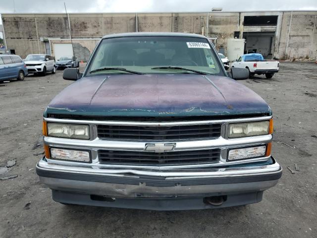 Photo 4 VIN: 3GNFK16R2VG153456 - CHEVROLET SUBURBAN 