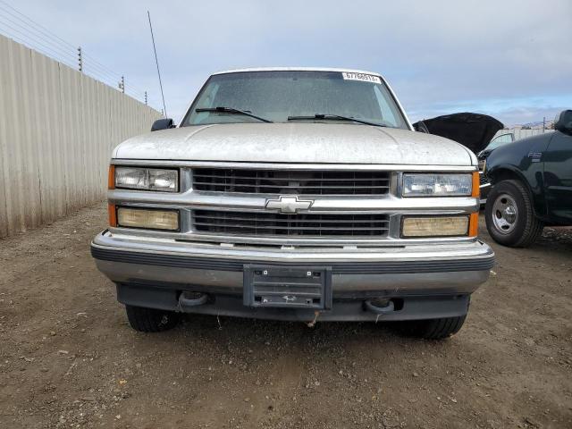 Photo 4 VIN: 3GNFK16R3WG140197 - CHEVROLET SUBURBAN 