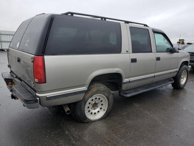 Photo 2 VIN: 3GNFK16R4XG113771 - CHEVROLET SUBURBAN 