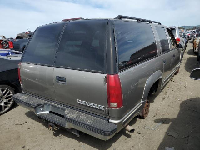 Photo 2 VIN: 3GNFK16R7XG240627 - CHEVROLET SUBURBAN 