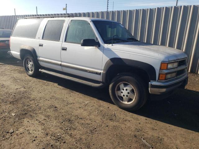 Photo 3 VIN: 3GNFK16R9WG150815 - CHEVROLET SUBURBAN 