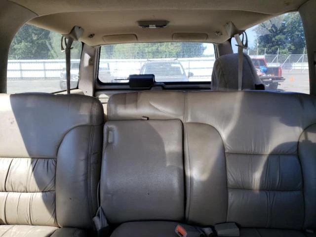 Photo 9 VIN: 3GNFK16R9XG222825 - CHEVROLET SUBURBAN K 