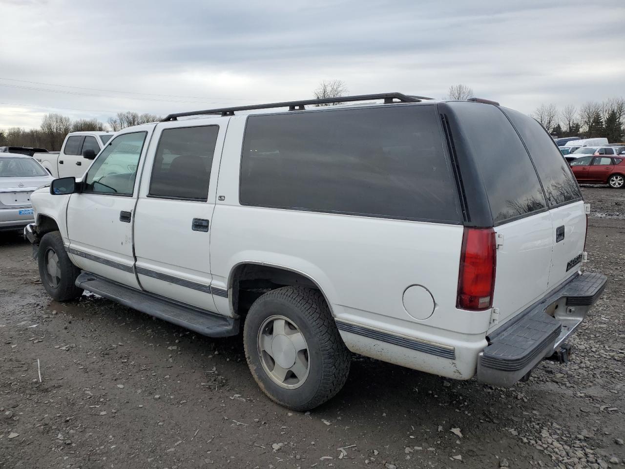 Photo 1 VIN: 3GNFK16RXVG168979 - CHEVROLET SUBURBAN 