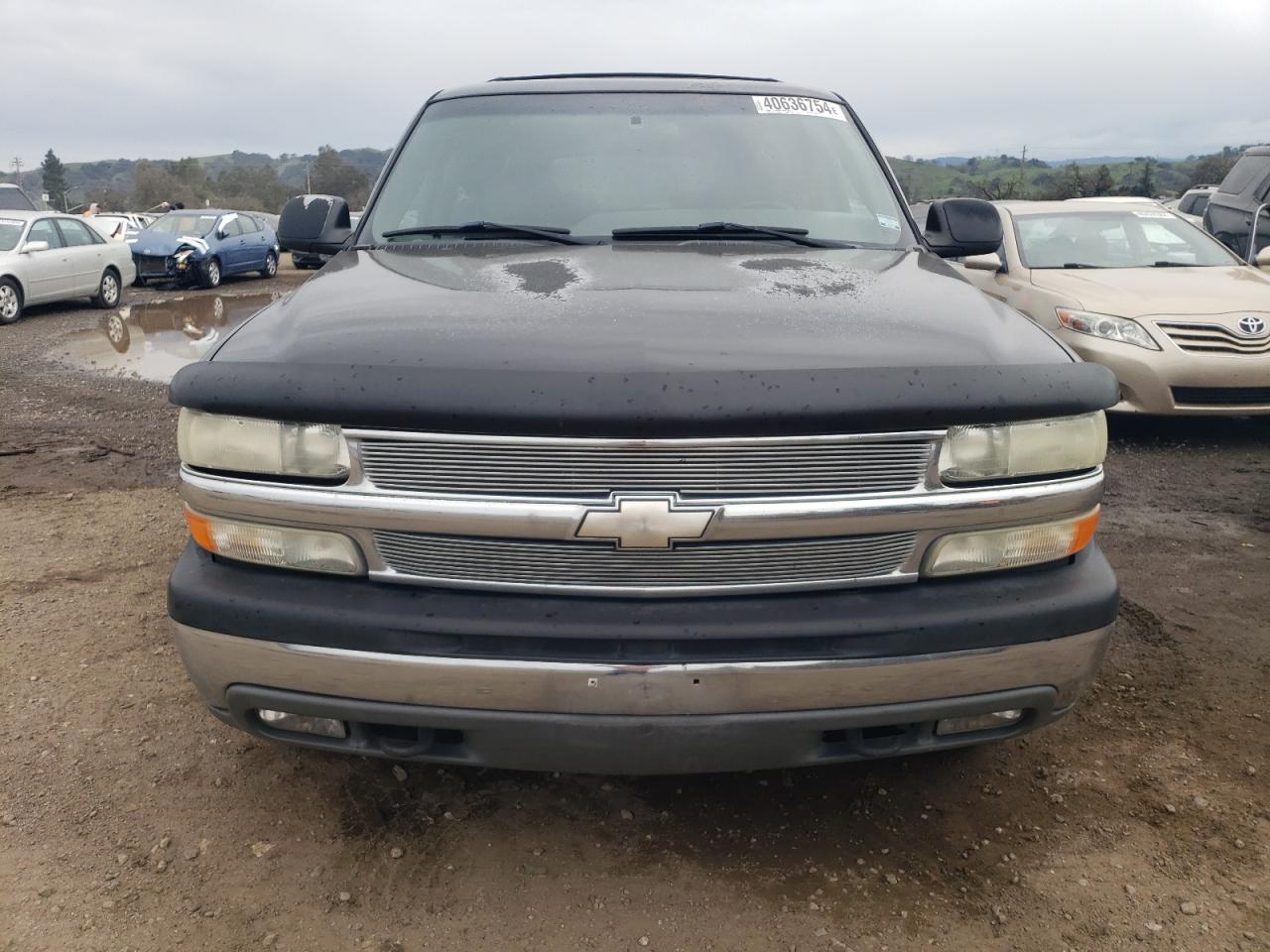 Photo 4 VIN: 3GNFK16T0YG149177 - CHEVROLET SUBURBAN 