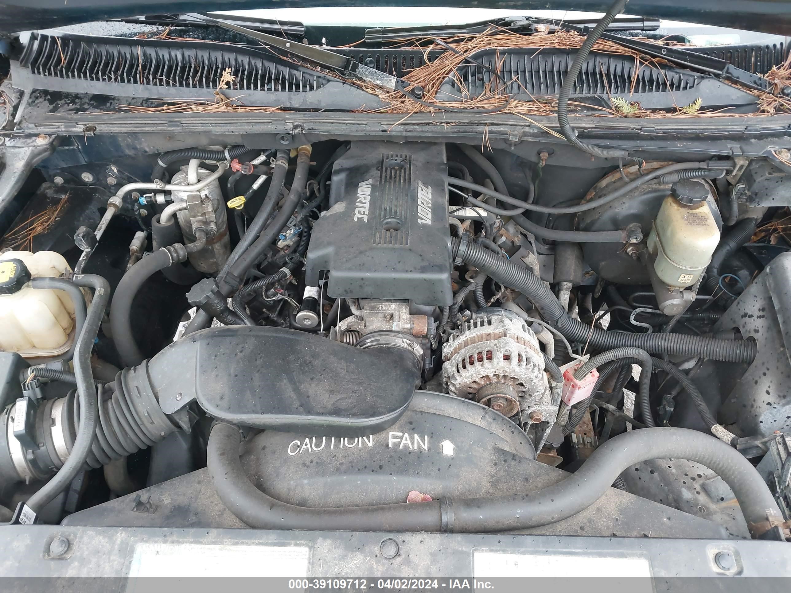 Photo 9 VIN: 3GNFK16T0YG200435 - CHEVROLET EXPRESS 