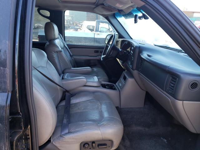 Photo 4 VIN: 3GNFK16T5YG164922 - CHEVROLET SUBURBAN 