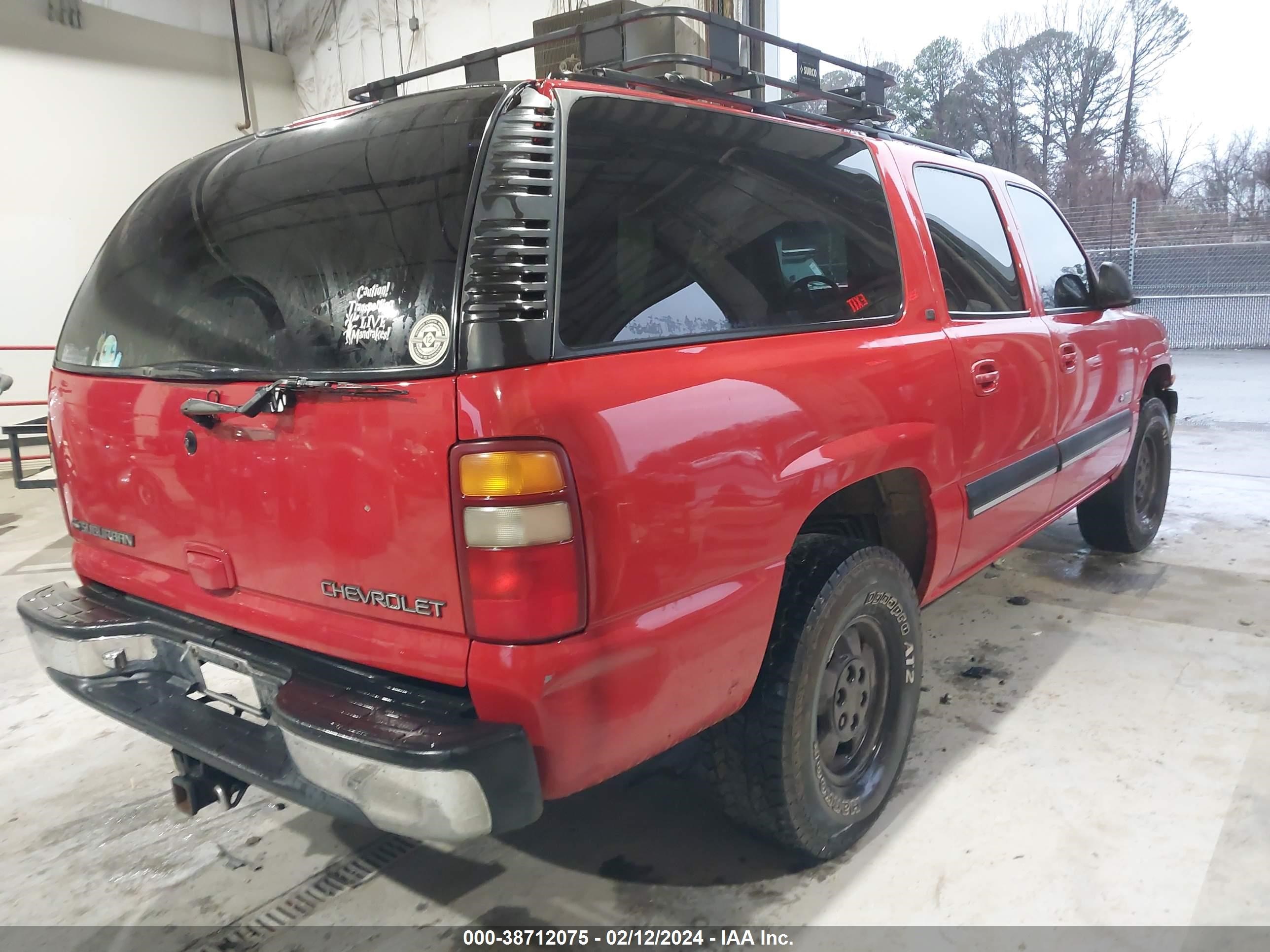 Photo 3 VIN: 3GNFK16T61G101222 - CHEVROLET SUBURBAN 