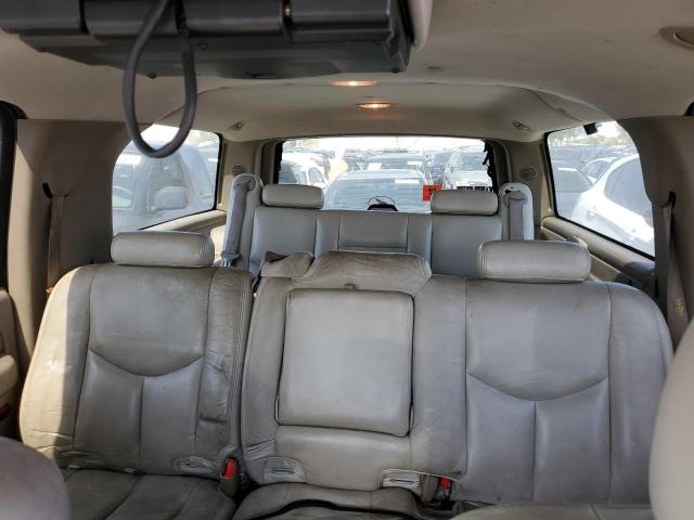 Photo 9 VIN: 3GNFK16T74G105655 - CHEVROLET SUBURBAN 