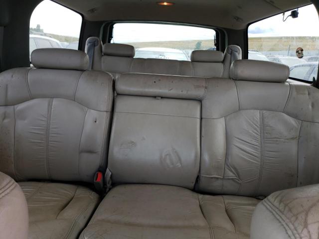 Photo 9 VIN: 3GNFK16T8YG136323 - CHEVROLET SUBURBAN 