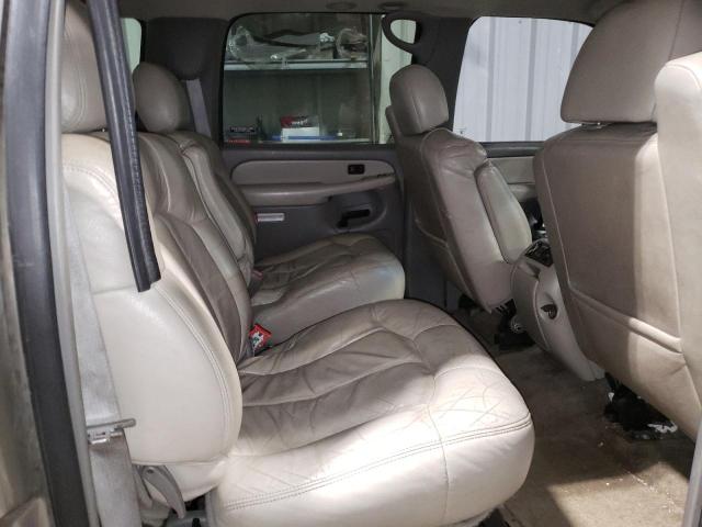 Photo 10 VIN: 3GNFK16T8YG155566 - CHEVROLET SUBURBAN 