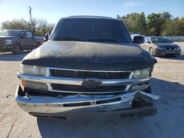 Photo 4 VIN: 3GNFK16T8YG219413 - CHEVROLET SUBURBAN 