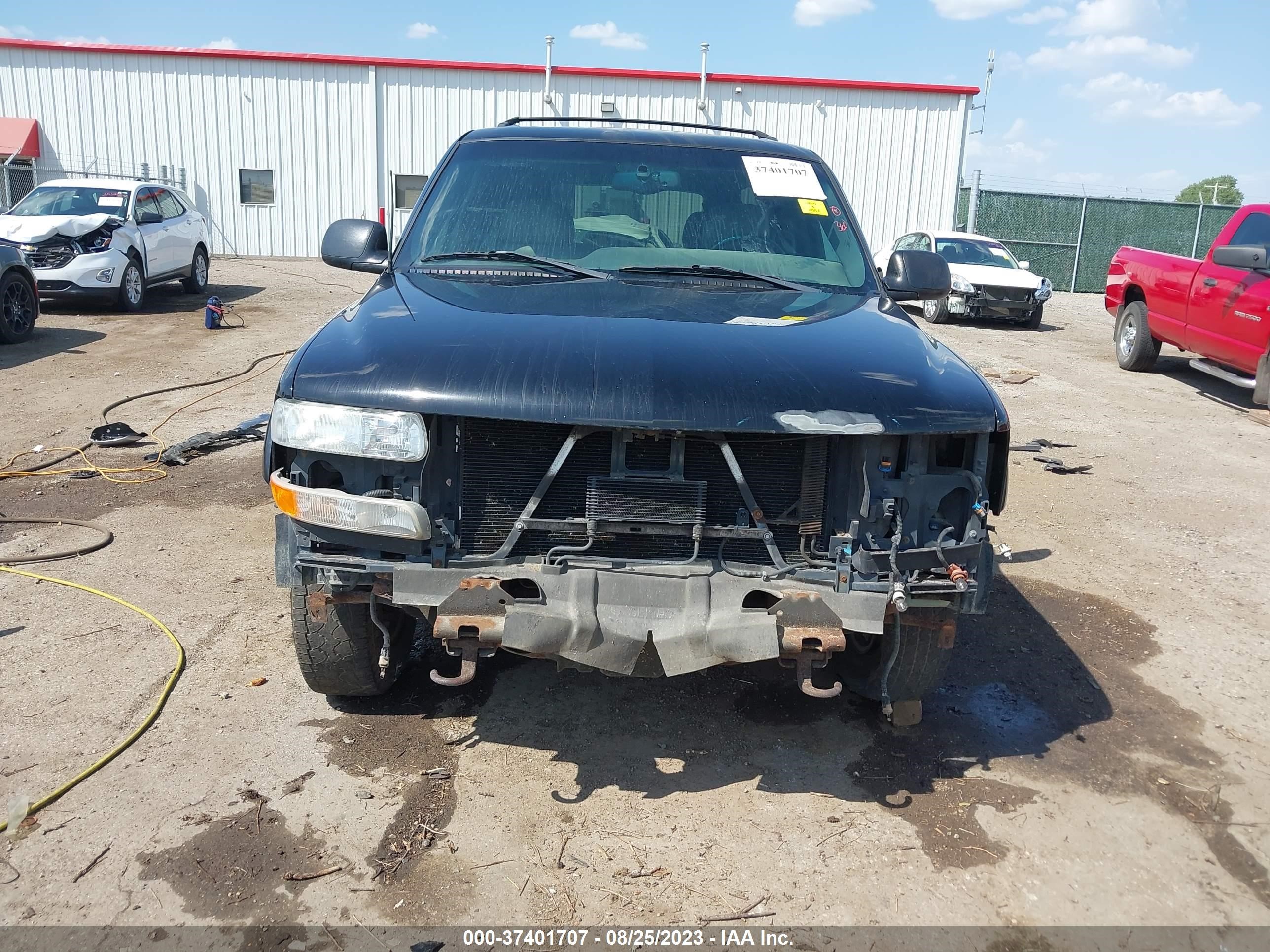 Photo 5 VIN: 3GNFK16T8YG222814 - CHEVROLET EXPRESS 