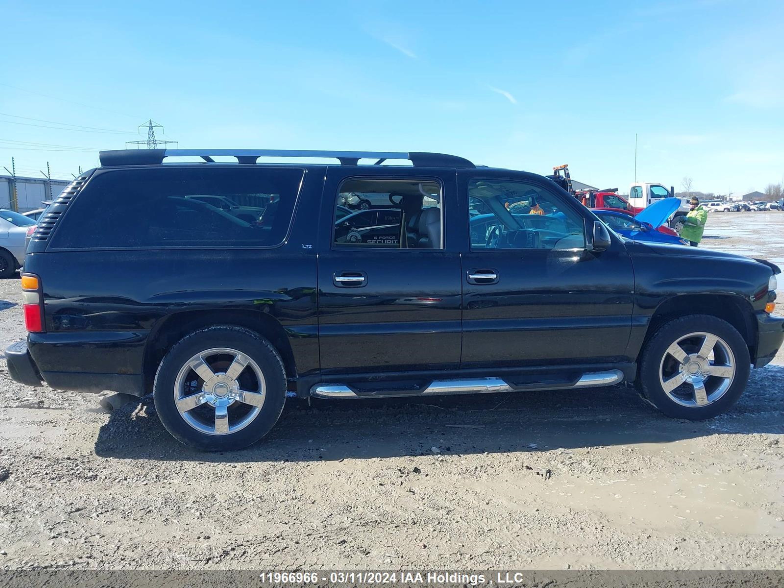 Photo 11 VIN: 3GNFK16U26G128885 - CHEVROLET SUBURBAN 