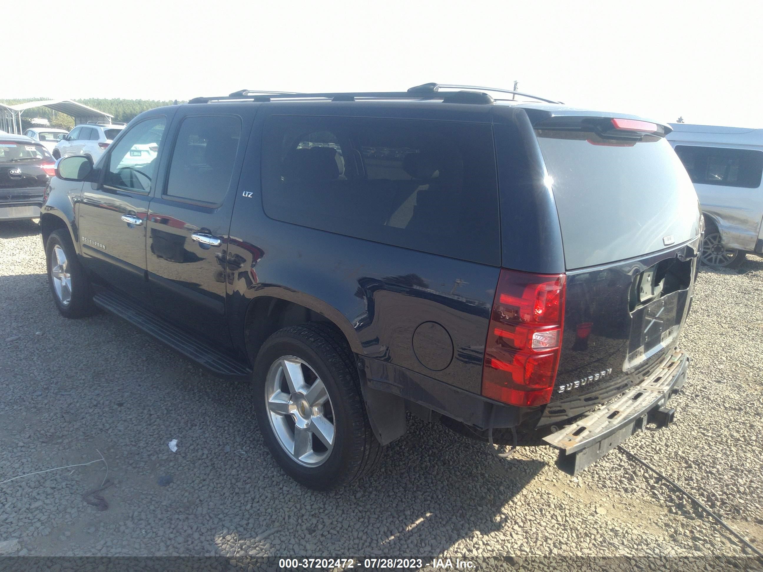 Photo 2 VIN: 3GNFK16Y97G232536 - CHEVROLET SUBURBAN 