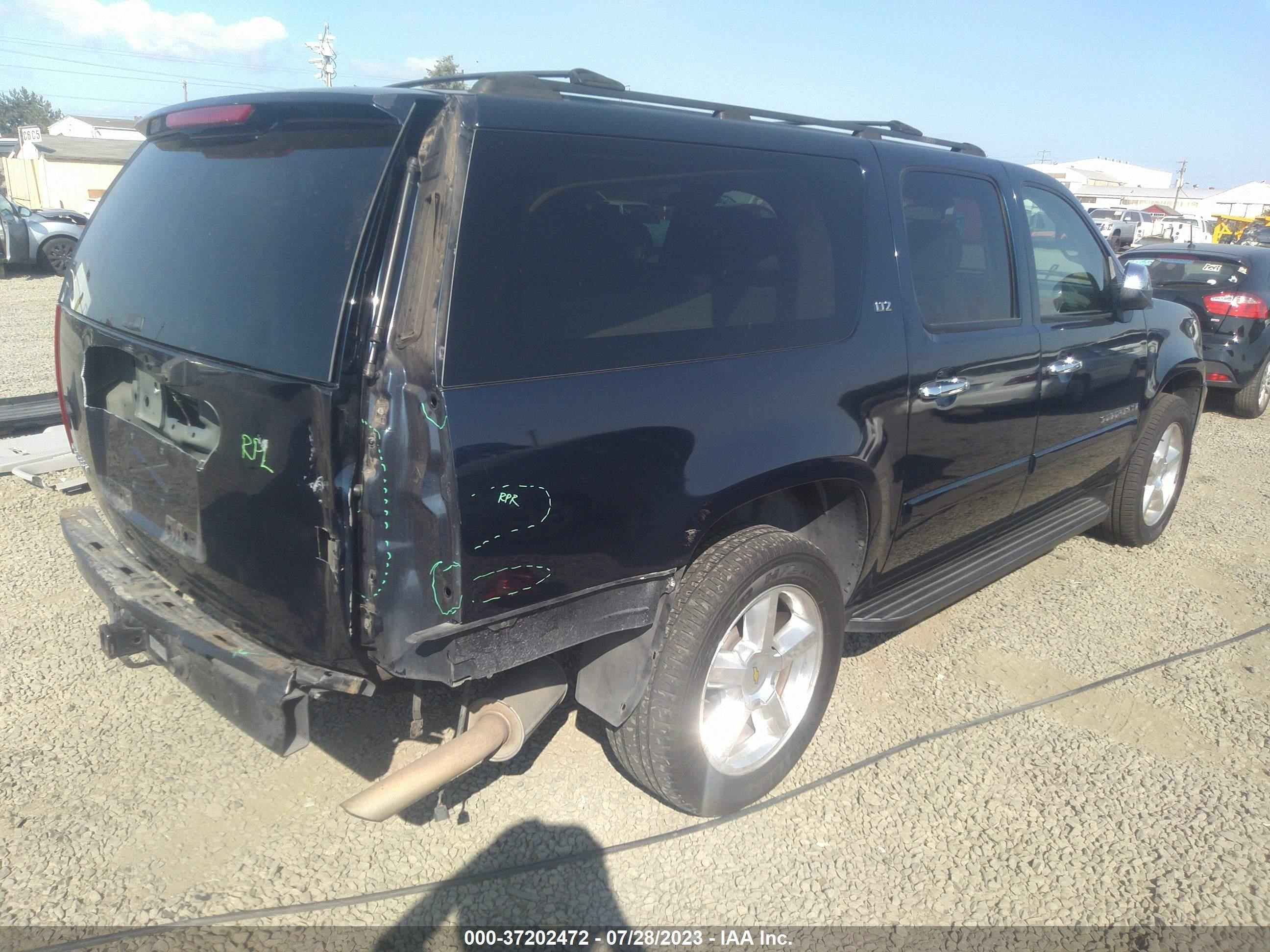 Photo 3 VIN: 3GNFK16Y97G232536 - CHEVROLET SUBURBAN 