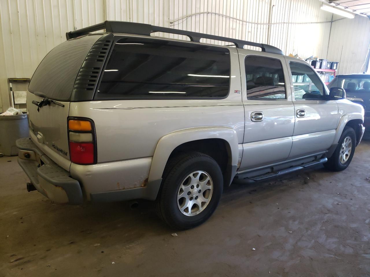 Photo 2 VIN: 3GNFK16Z25G171357 - CHEVROLET SUBURBAN 