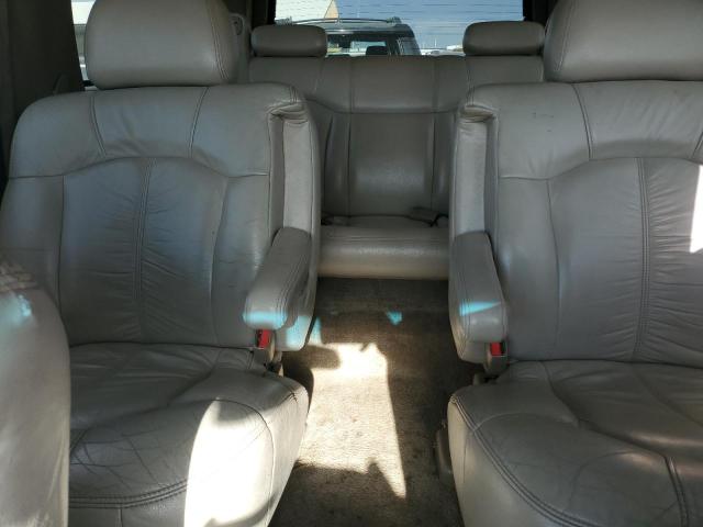 Photo 9 VIN: 3GNFK16Z32G130893 - CHEVROLET SUBURBAN K 