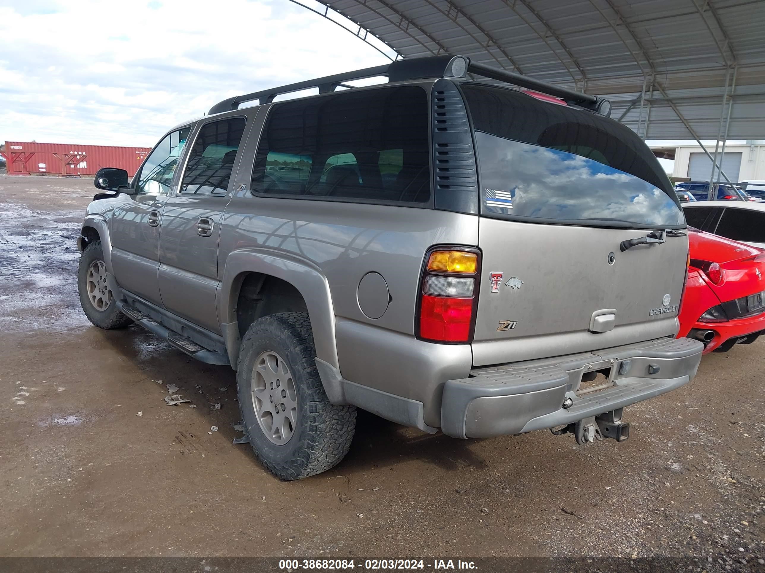 Photo 2 VIN: 3GNFK16Z72G353504 - CHEVROLET SUBURBAN 