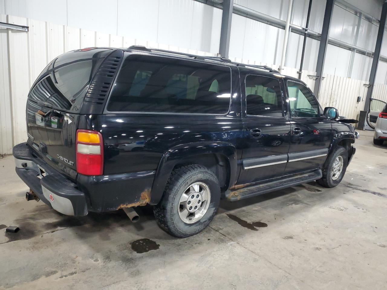 Photo 2 VIN: 3GNFK16Z93G331036 - CHEVROLET SUBURBAN 