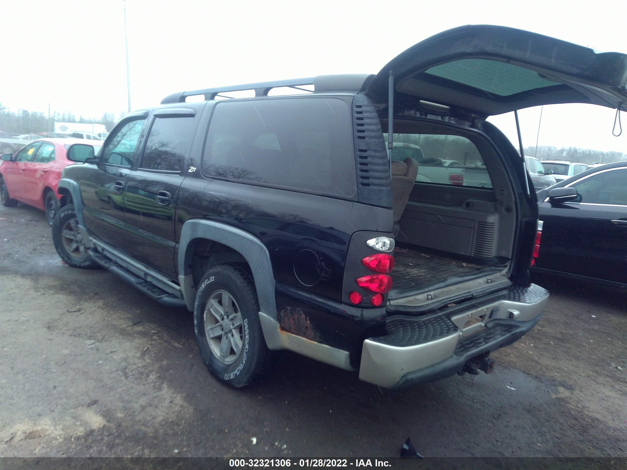 Photo 2 VIN: 3GNFK16ZX2G276174 - CHEVROLET SUBURBAN 