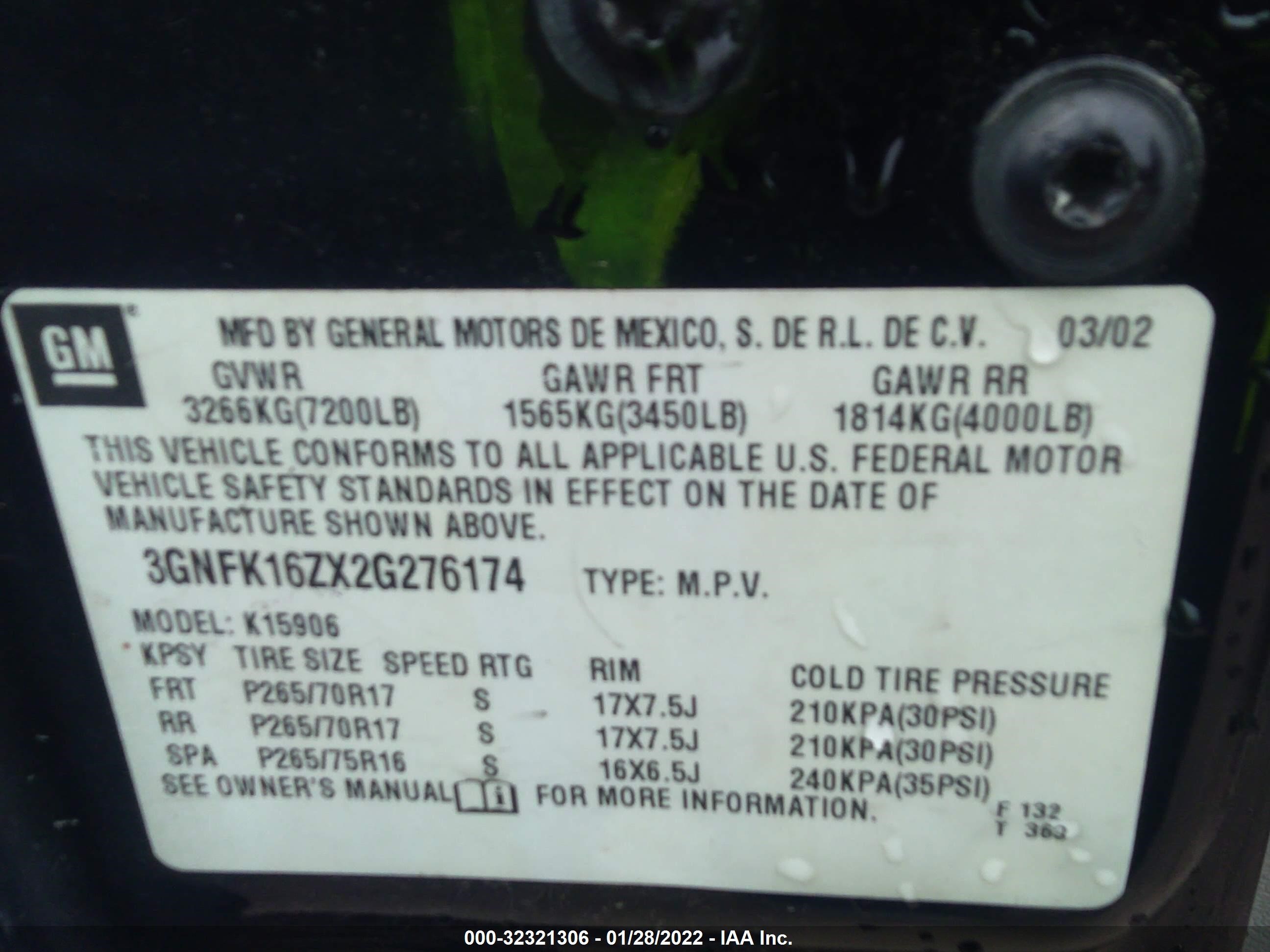 Photo 8 VIN: 3GNFK16ZX2G276174 - CHEVROLET SUBURBAN 