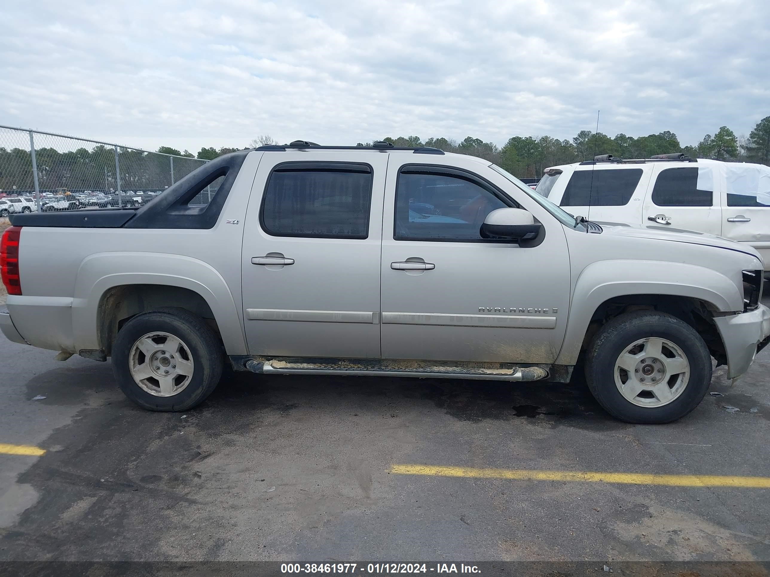 Photo 12 VIN: 3GNFK22019G212841 - CHEVROLET AVALANCHE 