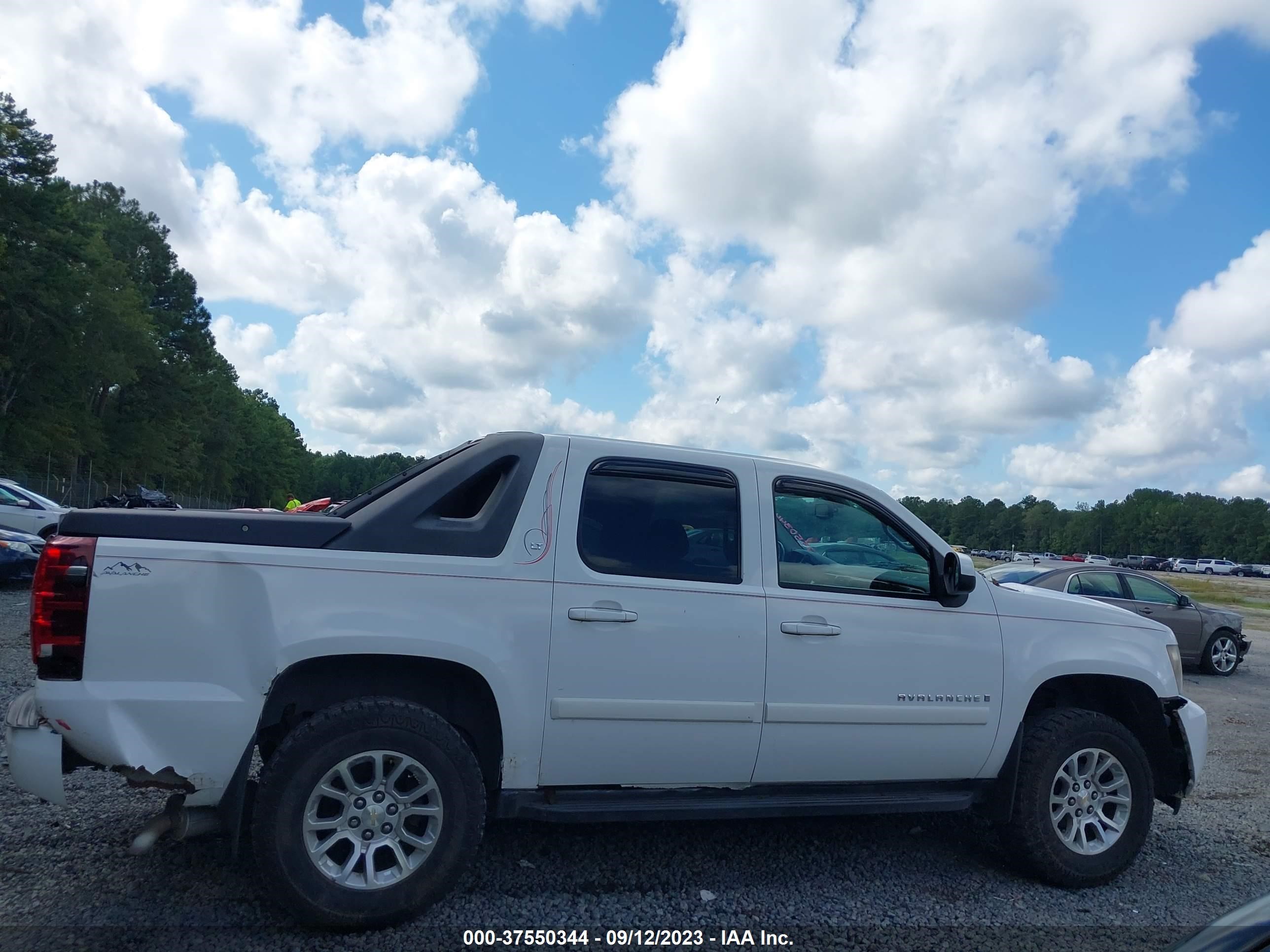 Photo 12 VIN: 3GNFK22309G116676 - CHEVROLET AVALANCHE 