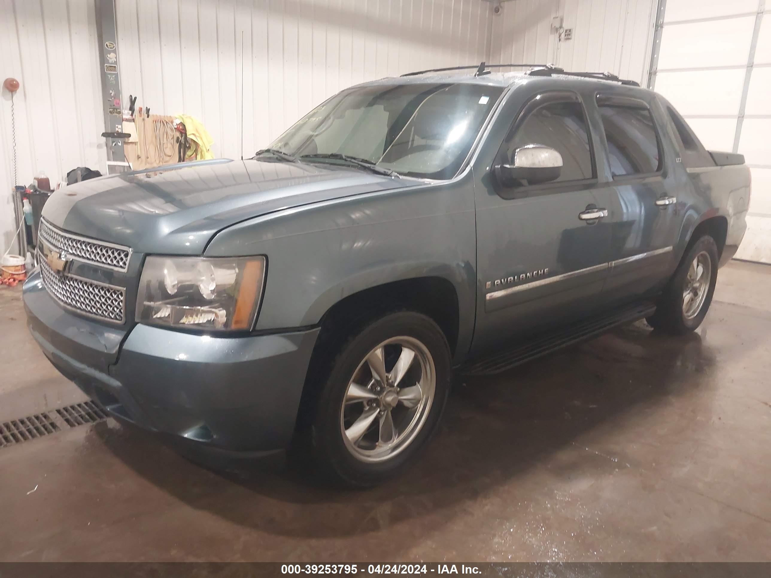 Photo 1 VIN: 3GNFK32099G149946 - CHEVROLET AVALANCHE 