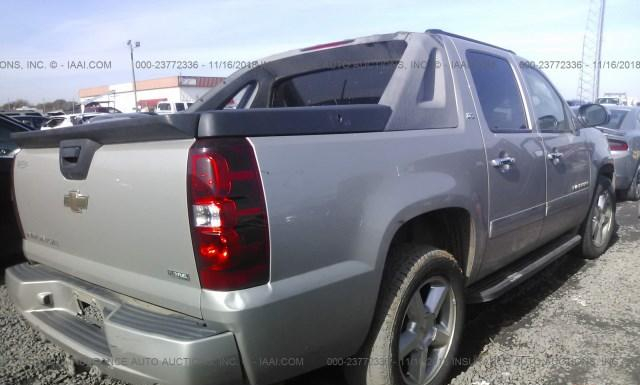 Photo 2 VIN: 3GNFK320X9G247271 - CHEVROLET AVALANCHE 