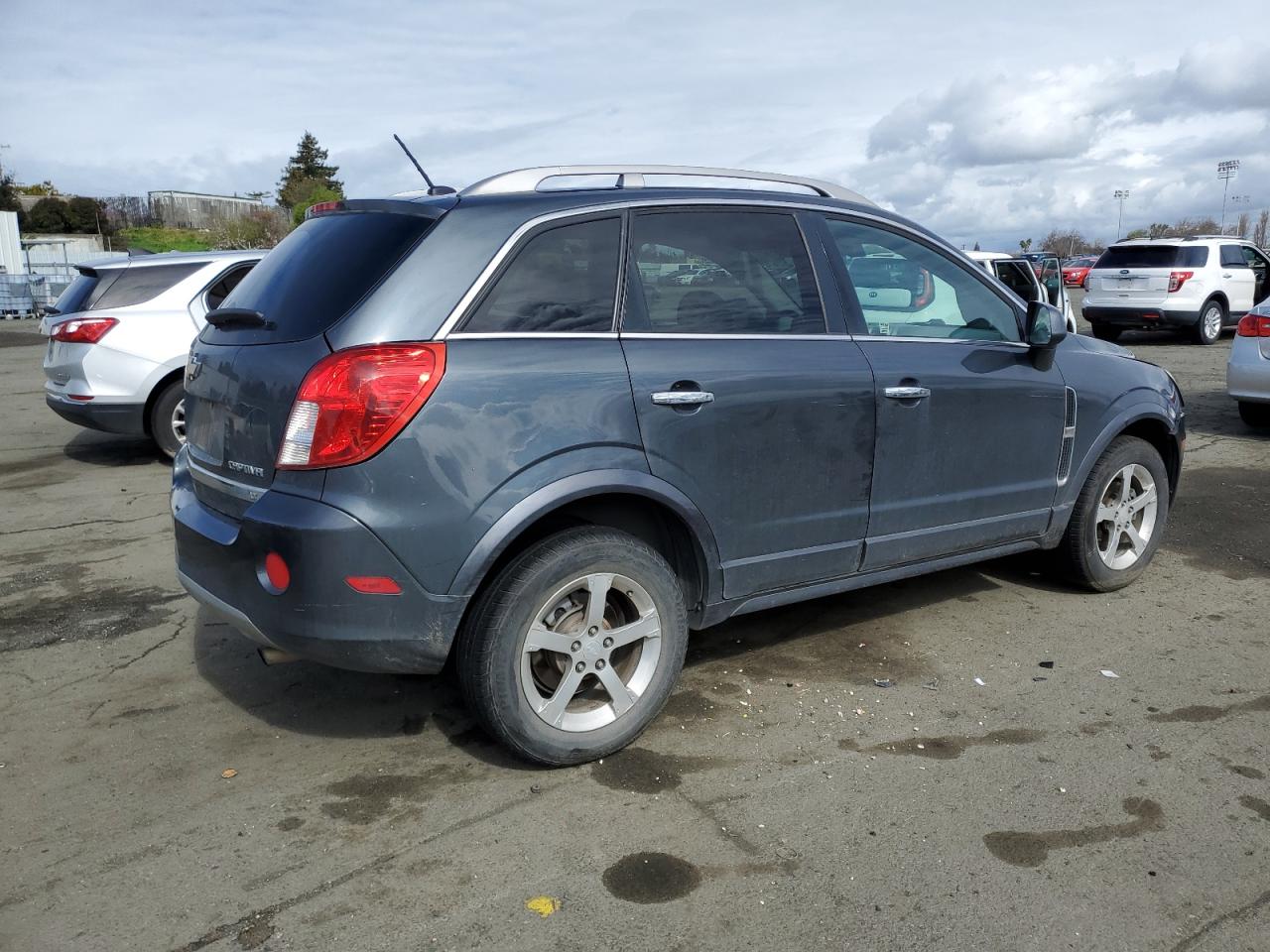 Photo 2 VIN: 3GNFL3EK9DS521950 - CHEVROLET CAPTIVA 