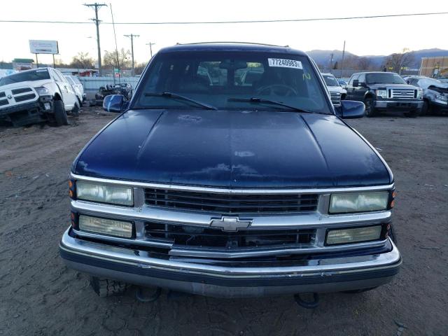 Photo 4 VIN: 3GNGK26J2XG109707 - CHEVROLET SUBURBAN 