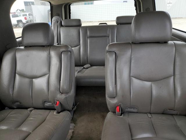 Photo 9 VIN: 3GNGK26U04G123997 - CHEVROLET SUBURBAN 