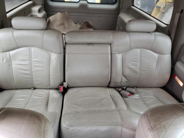 Photo 9 VIN: 3GNGK26U81G247124 - CHEVROLET SUBURBAN K 