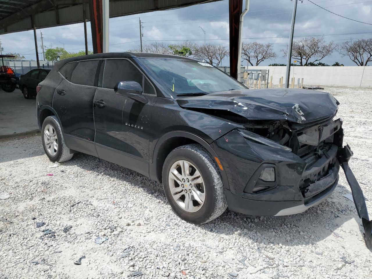 Photo 3 VIN: 3GNKBBRA2LS596369 - CHEVROLET BLAZER 