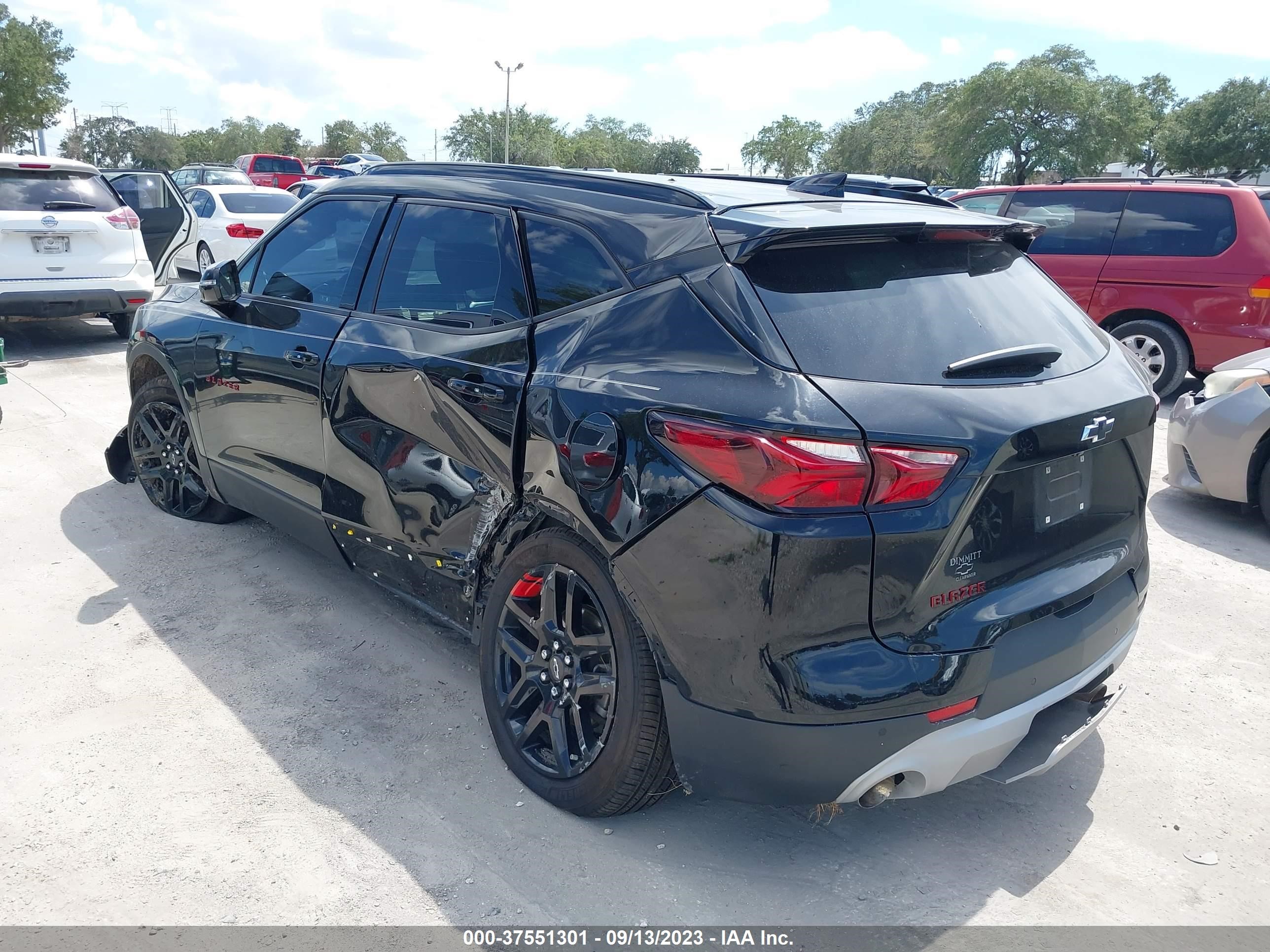 Photo 2 VIN: 3GNKBCRS5LS696920 - CHEVROLET BLAZER 