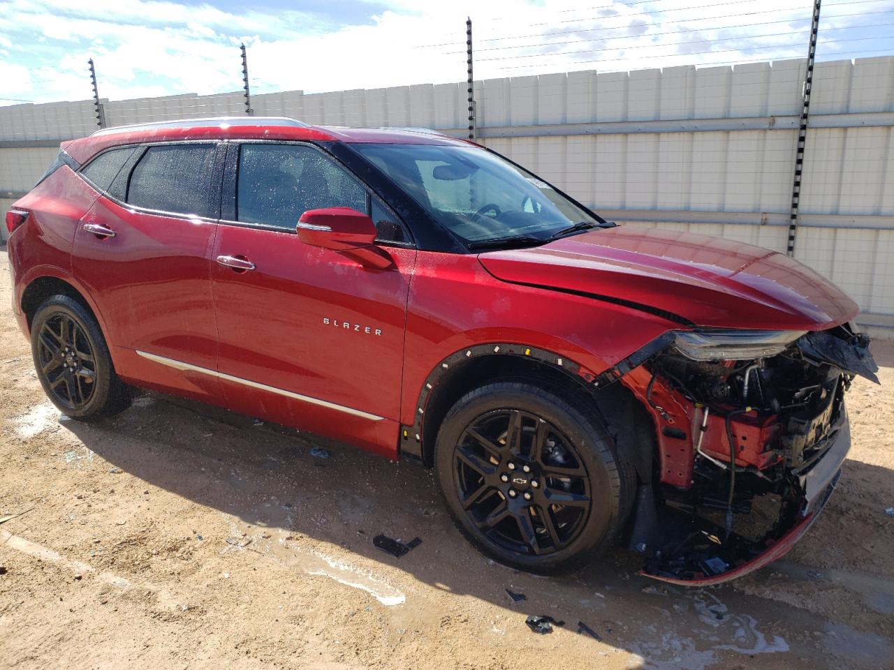 Photo 3 VIN: 3GNKBFRS1MS521342 - CHEVROLET BLAZER 