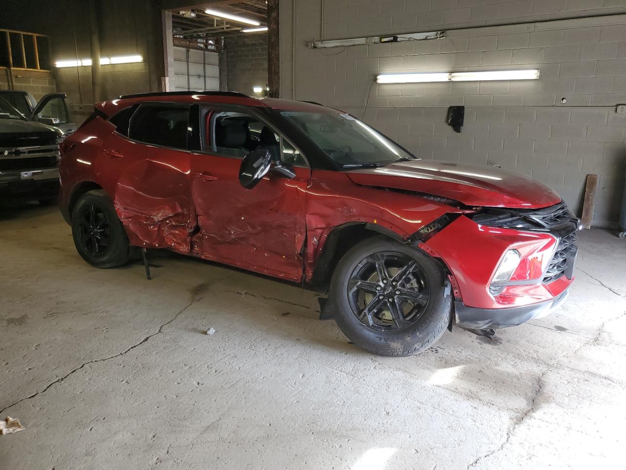 Photo 3 VIN: 3GNKBHR44PS146774 - CHEVROLET BLAZER 