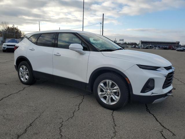 Photo 3 VIN: 3GNKBHRS1MS560895 - CHEVROLET BLAZER 2LT 