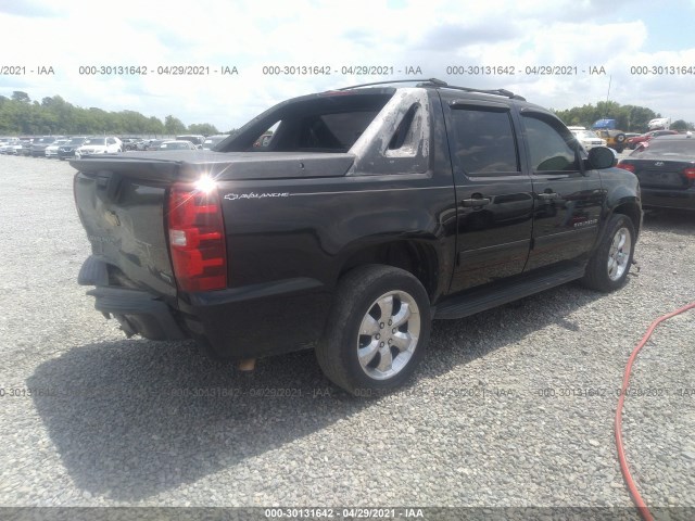 Photo 3 VIN: 3GNMCEE00BG102290 - CHEVROLET AVALANCHE 