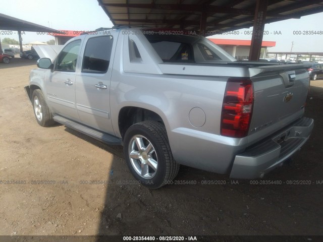 Photo 2 VIN: 3GNMCEE01BG187754 - CHEVROLET AVALANCHE 