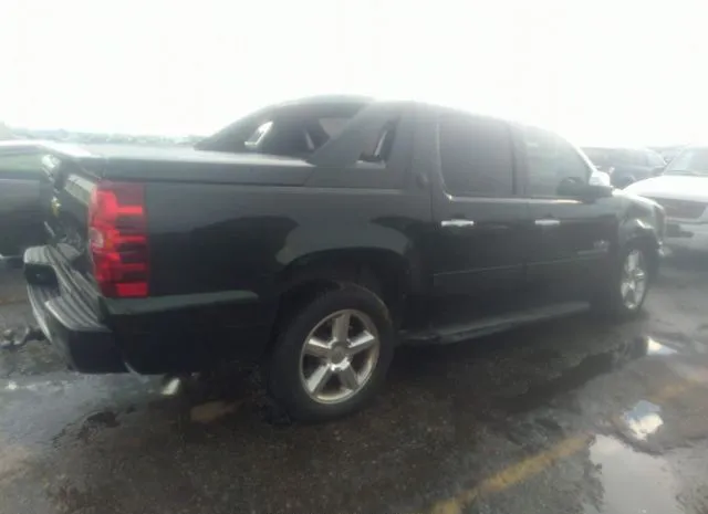 Photo 3 VIN: 3GNMCEE01DG294449 - CHEVROLET AVALANCHE 