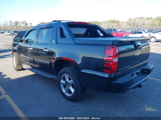 Photo 2 VIN: 3GNMCEE03DG144911 - CHEVROLET AVALANCHE 