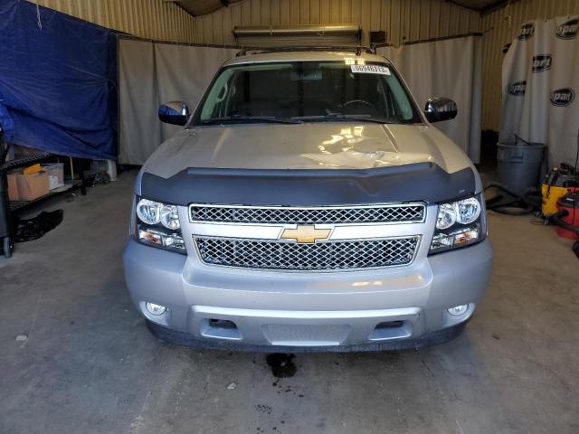 Photo 4 VIN: 3GNMCEE04DG325726 - CHEVROLET AVALANCHE 