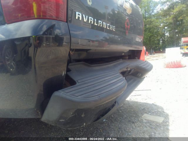 Photo 5 VIN: 3GNMCEE08BG190988 - CHEVROLET AVALANCHE 