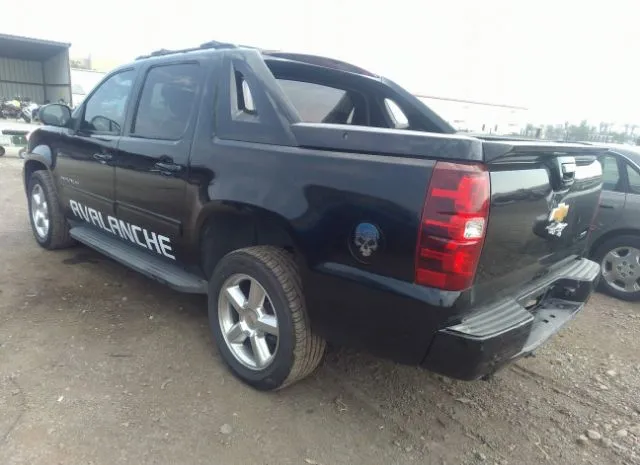 Photo 2 VIN: 3GNMCEE09CG303543 - CHEVROLET AVALANCHE 