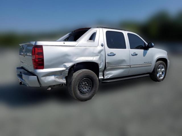 Photo 2 VIN: 3GNMCFE02DG236243 - CHEVROLET AVALANCHE 