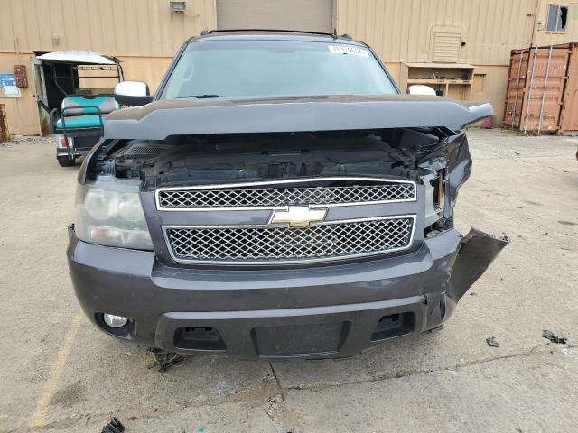 Photo 4 VIN: 3GNMCFE03BG186563 - CHEVROLET AVALANCHE 