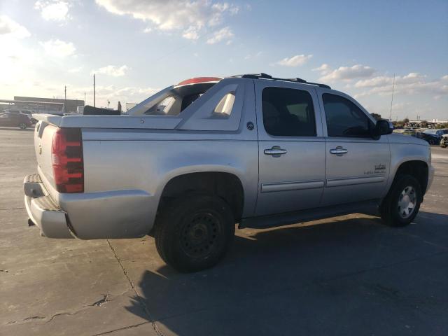 Photo 2 VIN: 3GNMCFE03DG103295 - CHEVROLET AVALANCHE 