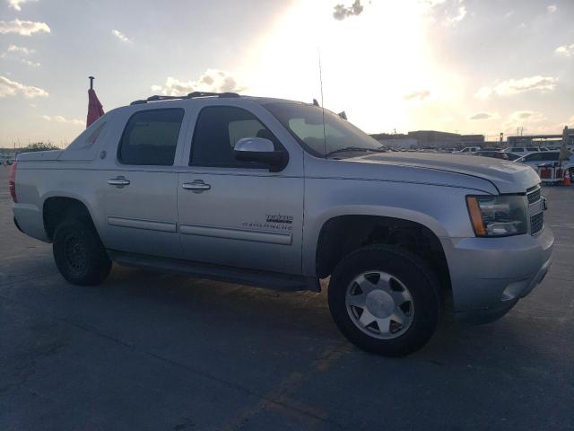 Photo 3 VIN: 3GNMCFE03DG103295 - CHEVROLET AVALANCHE 