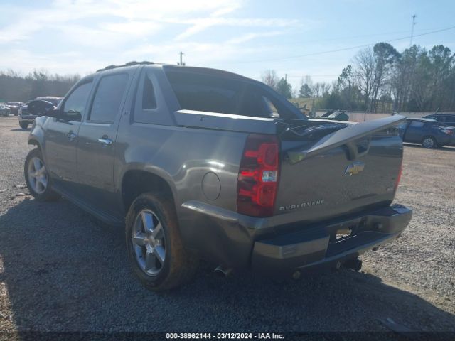 Photo 2 VIN: 3GNMCFE04BG224432 - CHEVROLET AVALANCHE 1500 